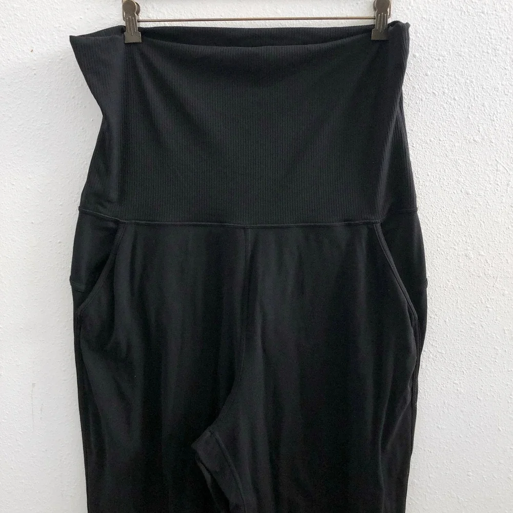 LULULEMON Align Rib Waist Jogger No Size Tag Check‎ Measurements